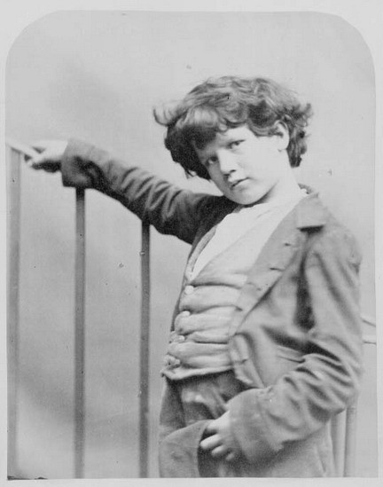 Douglas,_Angus_(model_to_D